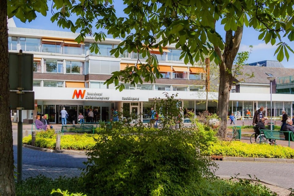 Hoofdingang van het Noordwest Ziekenhuisgroep locatie Alkmaar.