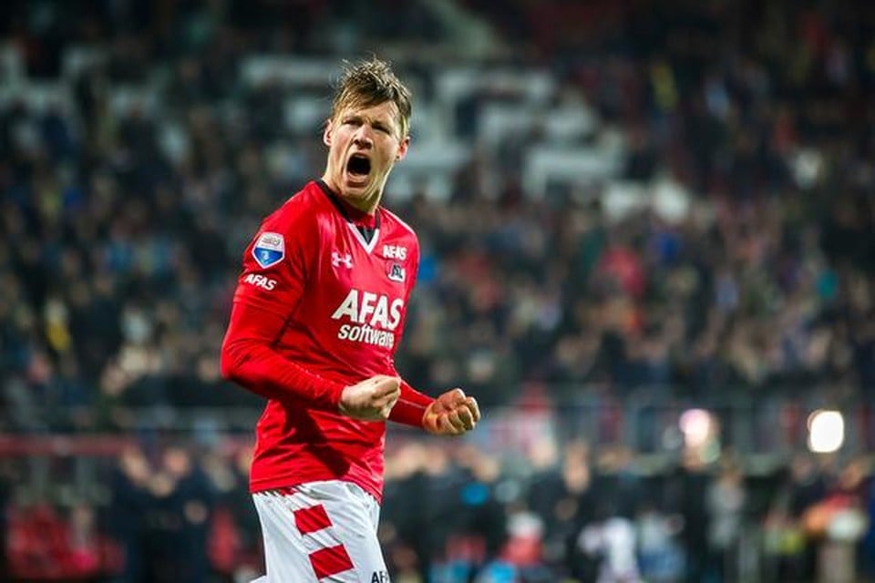 Wout Weghorst staat in de competitie op dertien doelpunten. In de KNVB Beker scoorde hij nog niet.