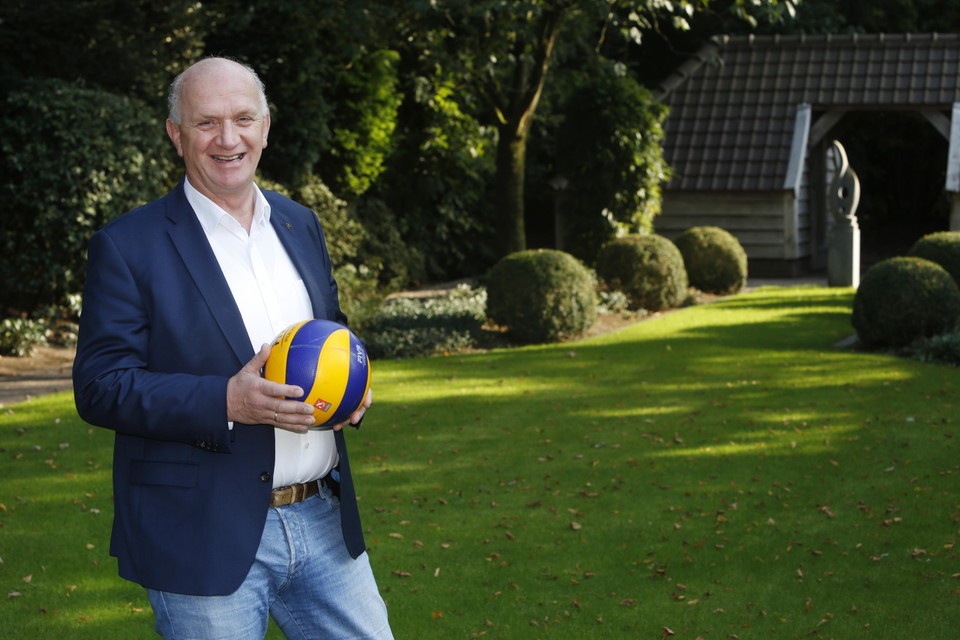 Jan Kos, voorzitter van de Stichting Topvolleybal Huizen.
