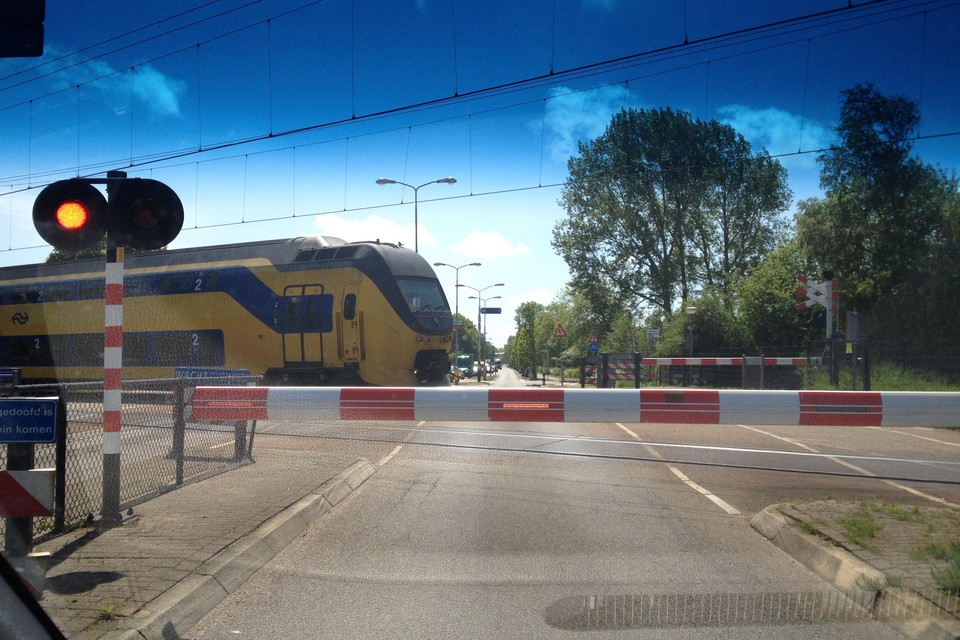 Spoorwegovergang Beverwijkerstraatweg in Castricum.
