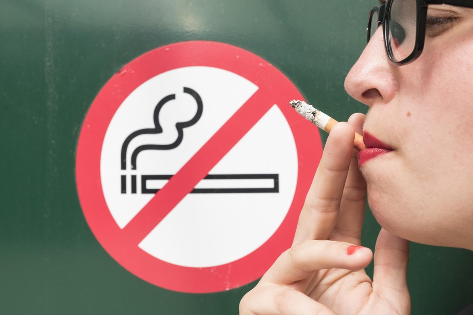 Roken mag vanaf 1 januari 2023 niet meer op het terrein van De Zouaven.