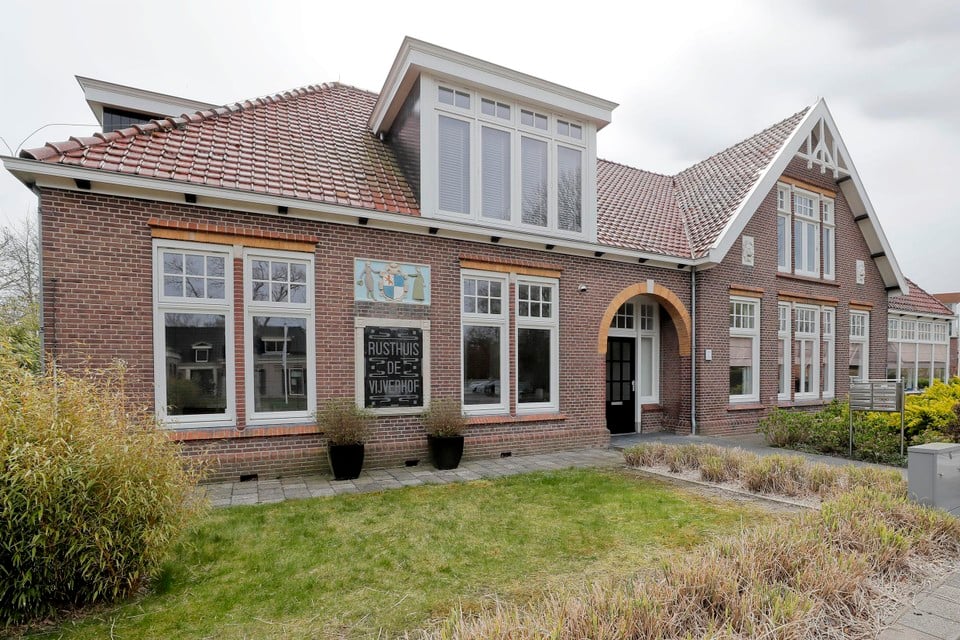 Het voormalige wees- en armenhuis in Nieuwe Niedorp.