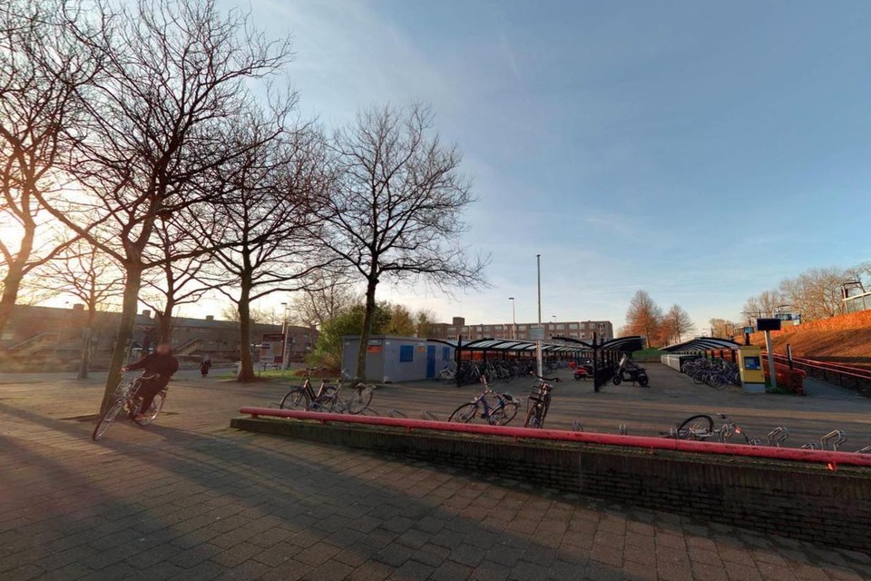De fietsenstalling aan het Beatrixplein.