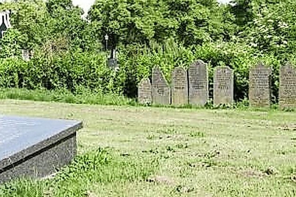 De begraafplaats aan het Oorgat is de meest in het oogspringende herinnering aan de voormalige Joodse gemeenschap van Edam.