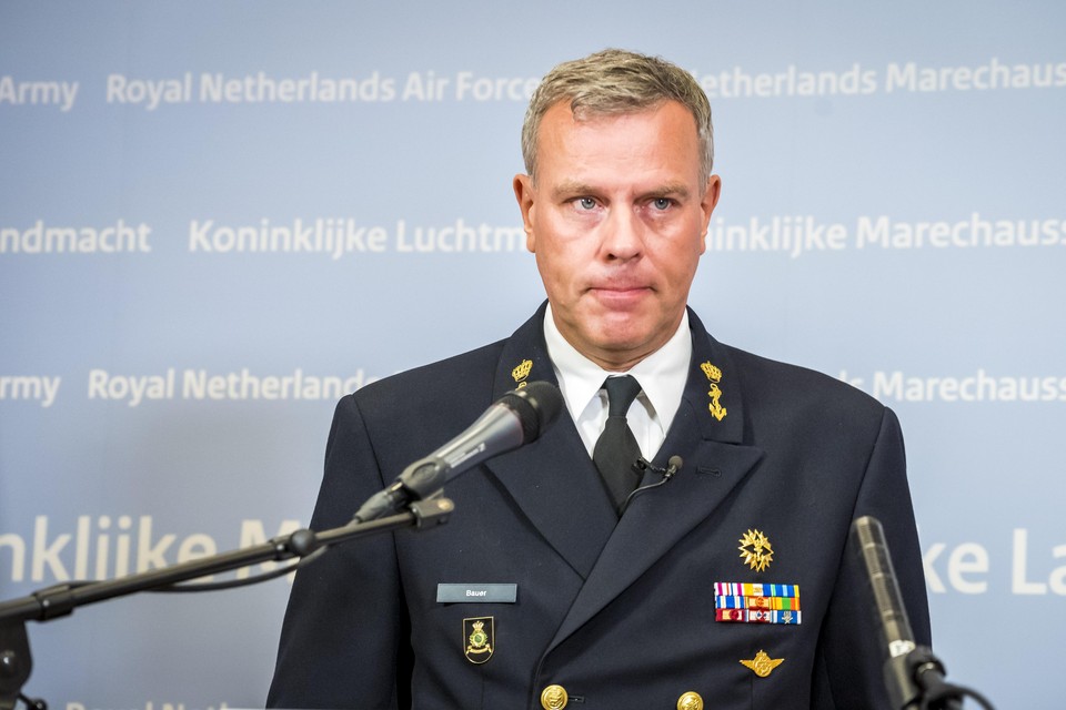 Luitenant-admiraal Rob Bauer Commandant der Strijdkrachten tijdens een persconferentie op het ministerie van Defensie.