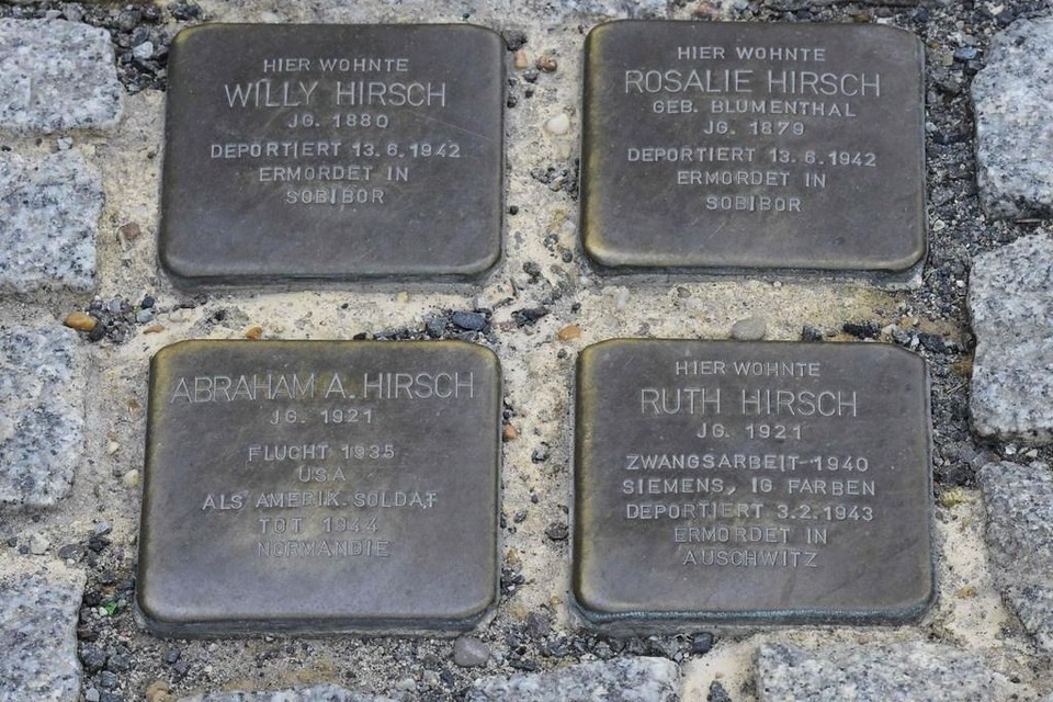 Stolpersteine liggen in heel Europa: deze in Berlijn.