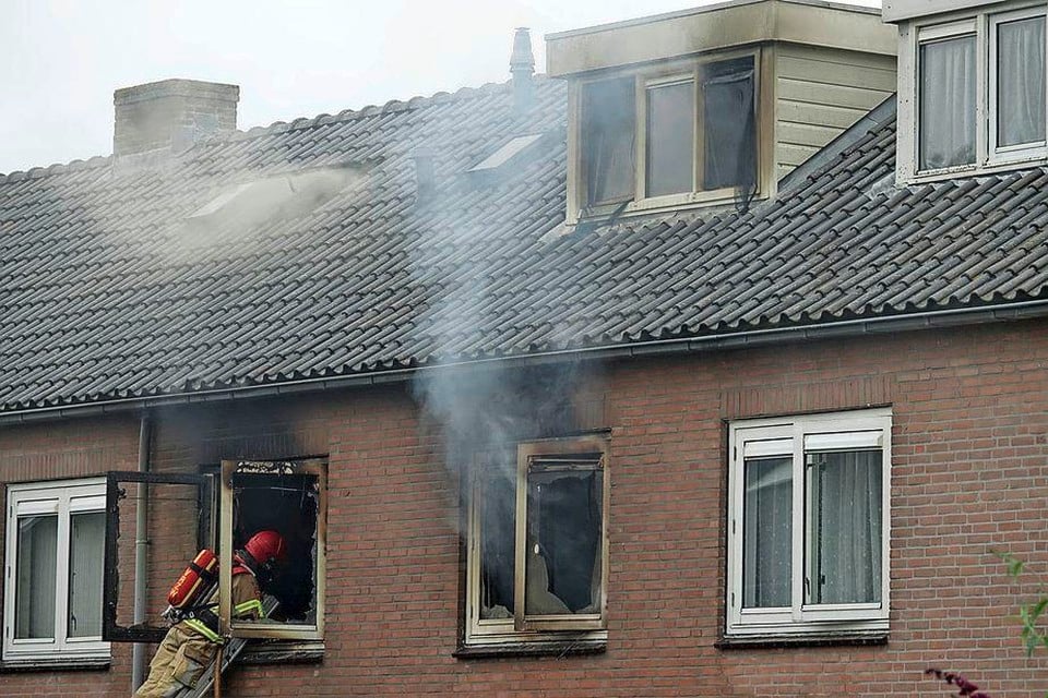 De brand aan de Klaverstraat in Landsmeer vorige week donderdag.