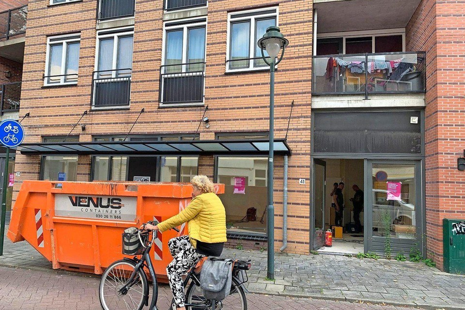 In de Kampstraat in het centrum van Hilversum zit sinds augustus vorig jaar dark store Flink.