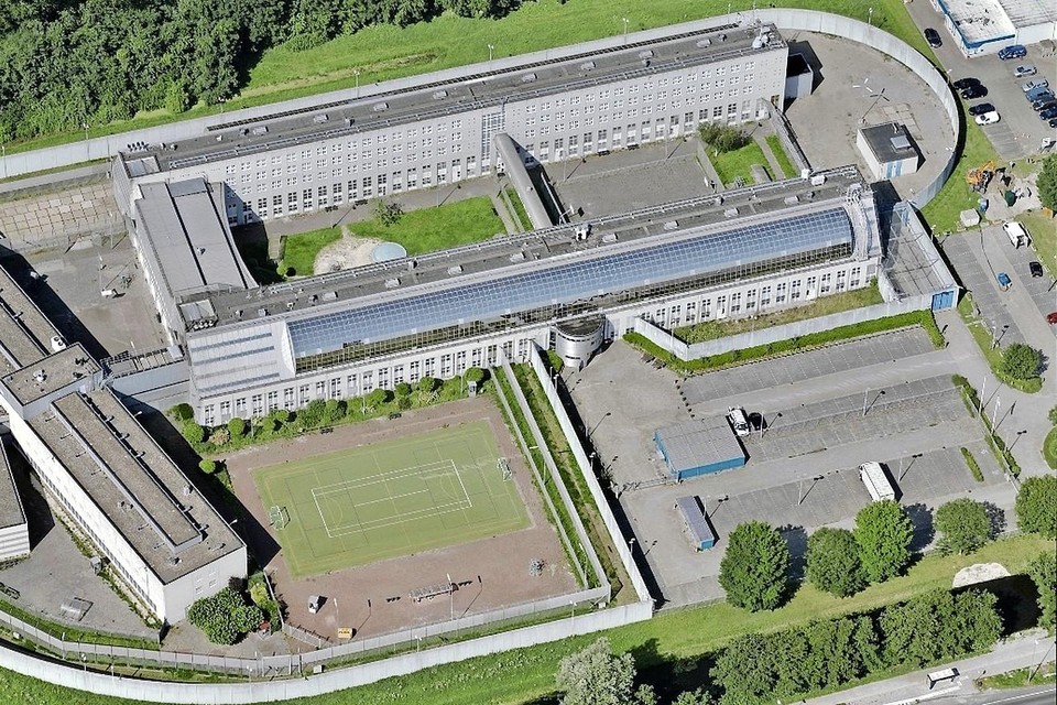 De leegstaande gevangenis in Zwaag.