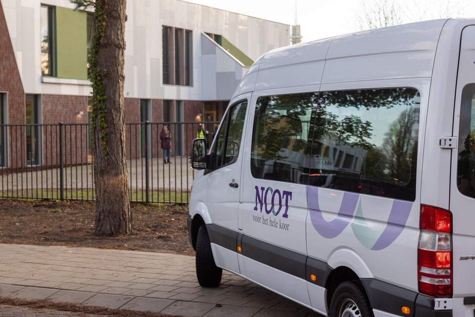 Het personeelstekort bij taxibedrijf Noot lijdt tot pijnlijke fouten in het vervoer van kwetsbare kinderen.