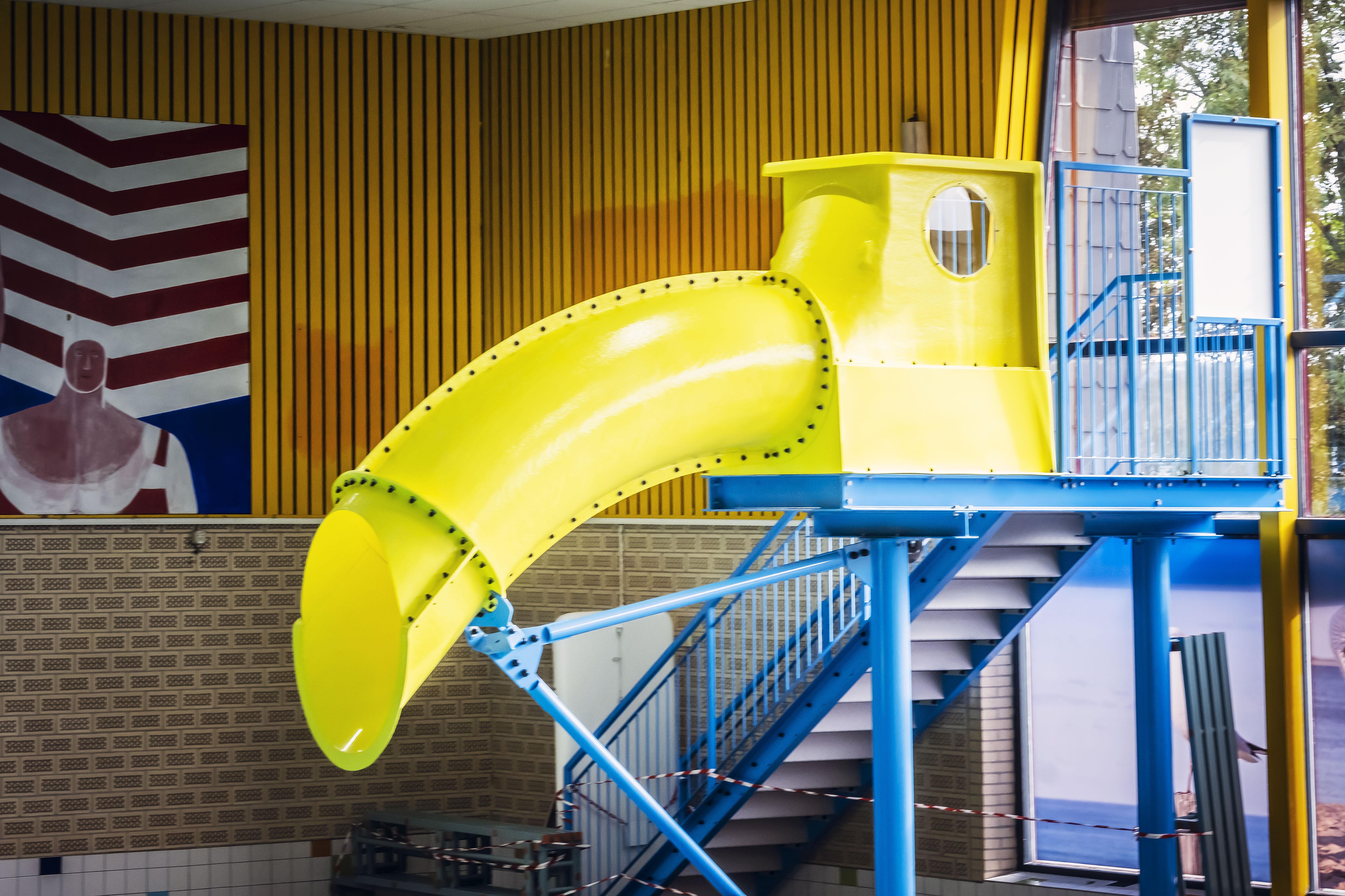 Afwijzen Tenslotte uniek Afgekeurde glijbaan in Alkmaars zwembad wordt binnenkort aangepast: vrije  val wordt straks 'eerder gebroken' | Noordhollandsdagblad