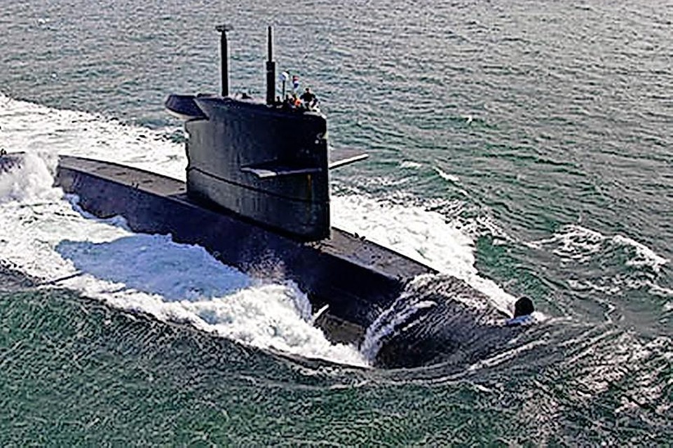 Twee onderzeeërs uit de Walrusklasse varen langer door.