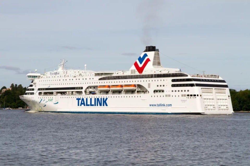 Het cruiseschip dat de gemeente Velsen als voorbeeld gebruikt voor de opvang van asielzoekers.