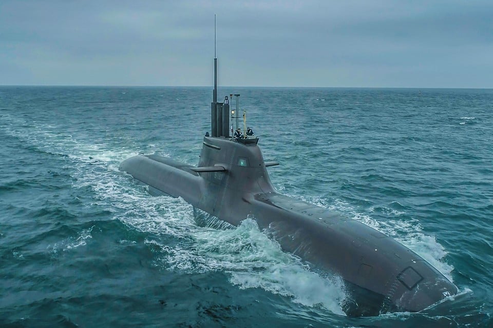 Een van de in Kiel gebouwde onderzeeboten kiest het ruime sop.