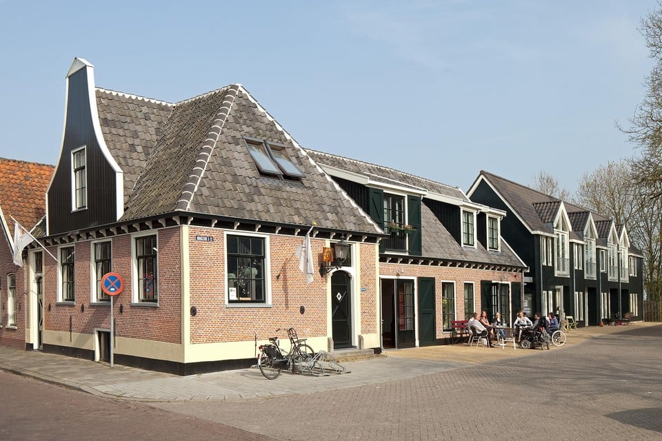 De Roode Eenhoorn in Nieuwe Niedorp, een van de 54 provinciaal monumenten in de gemeente Hollands Kroon.