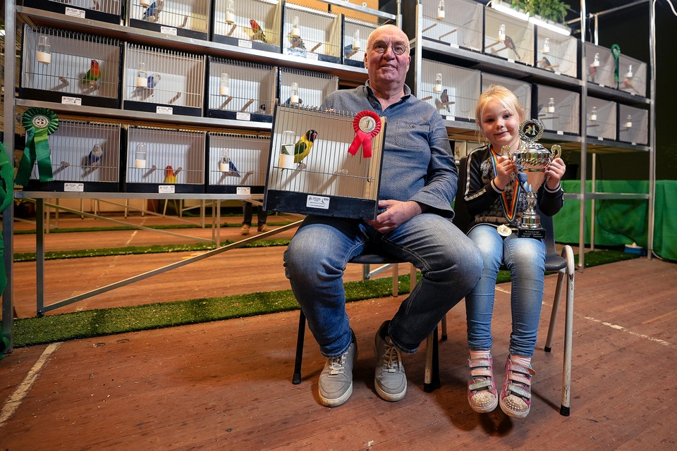 Piet Verhijde en zijn kleindochter Jill.