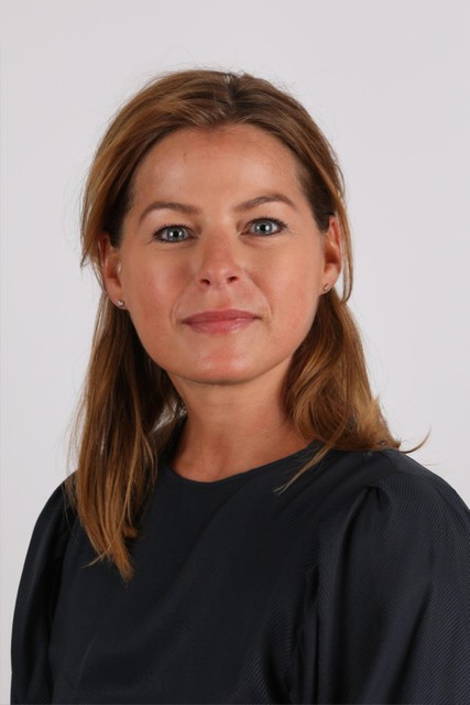 Eva van der Bruggen start op 1 april. Zij volgt daarmee Alexander Meijer op, die sinds juni 2021 interim-gemeentesecretaris was.