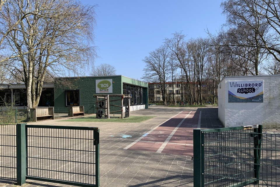 De Willibrordschool met kindcentrum ’Het Bos’ van Blosse. Kits Oonlie vertrekt van de locatie.