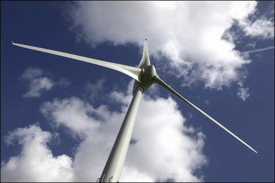 Het waterschap wil windmolens gaan exploiteren voor opwekking van groene stroom.