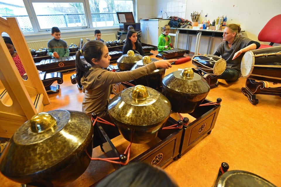 Gastlessen als muziek worden belangrijker door het lerarentekort. Hier op de Tamarinde in 2015.