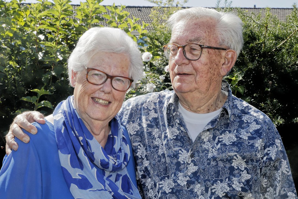 Maatje en Henk Hulshof hebben het al zestig jaar fijn samen.