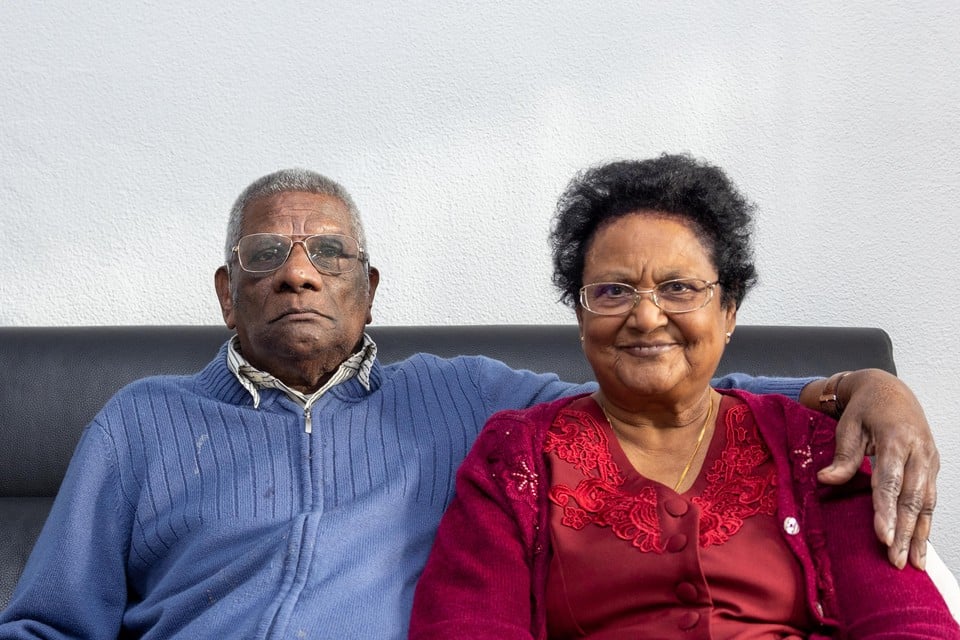 Ramba Jagessar-Bhattoe en Harry Jagessar vieren hun 65-jarige bruiloft.