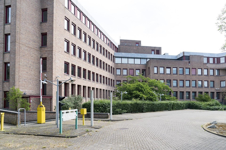 Het oude Univé-gebouw aan de Rogier van der Weydestraat.