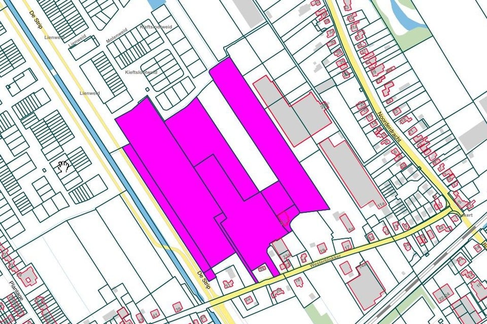 Het paarsgekleurde deel is de grond die de gemeente Hoorn claimt, hier moet de nieuwe wijk komen.