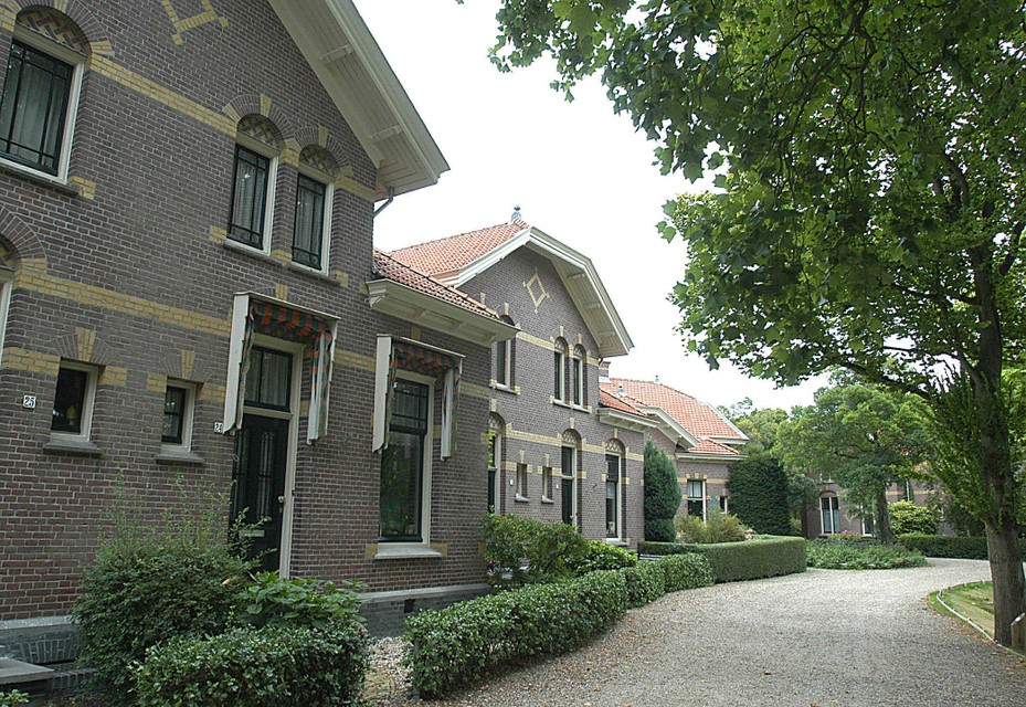 Woningen in het Snouck van Loosenpark in Enkhuizen.