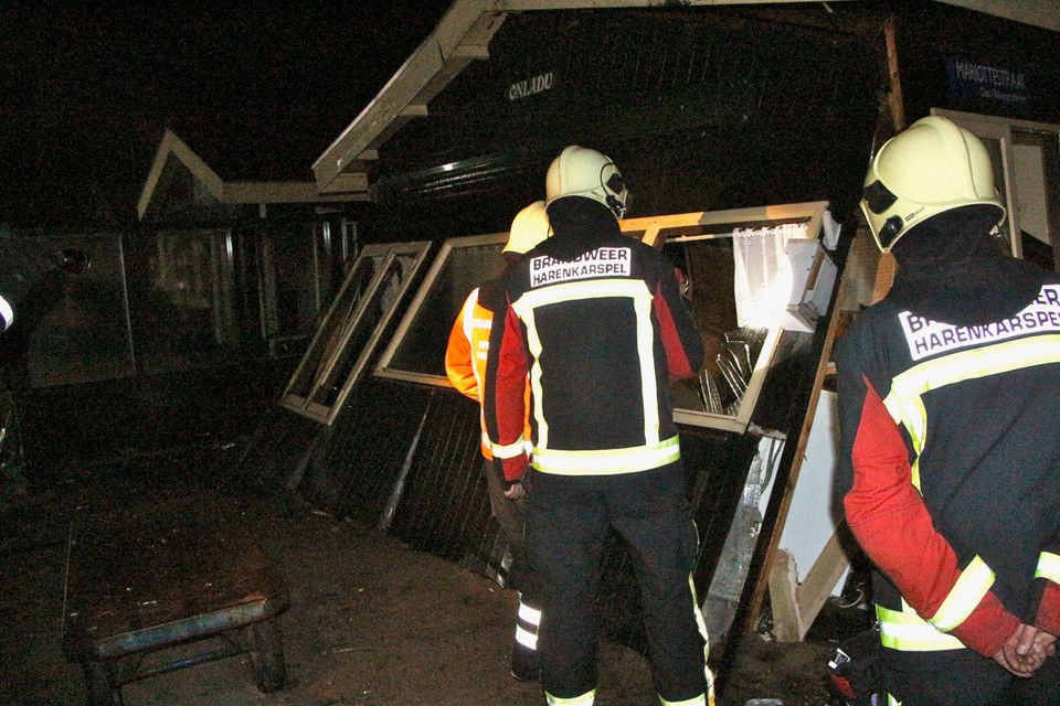 Drie gewonden bij explosie in recreatiewoning Dirkshorn. Foto DNP.nu