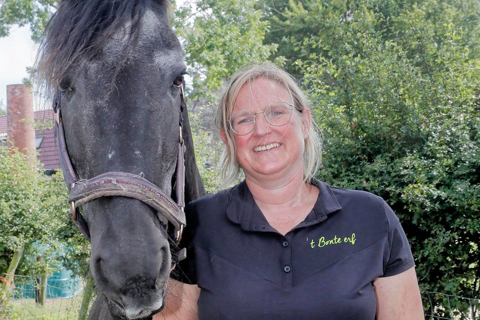 Yvonne Paardekooper begon na een burn-out een eigen zorgboerderij.