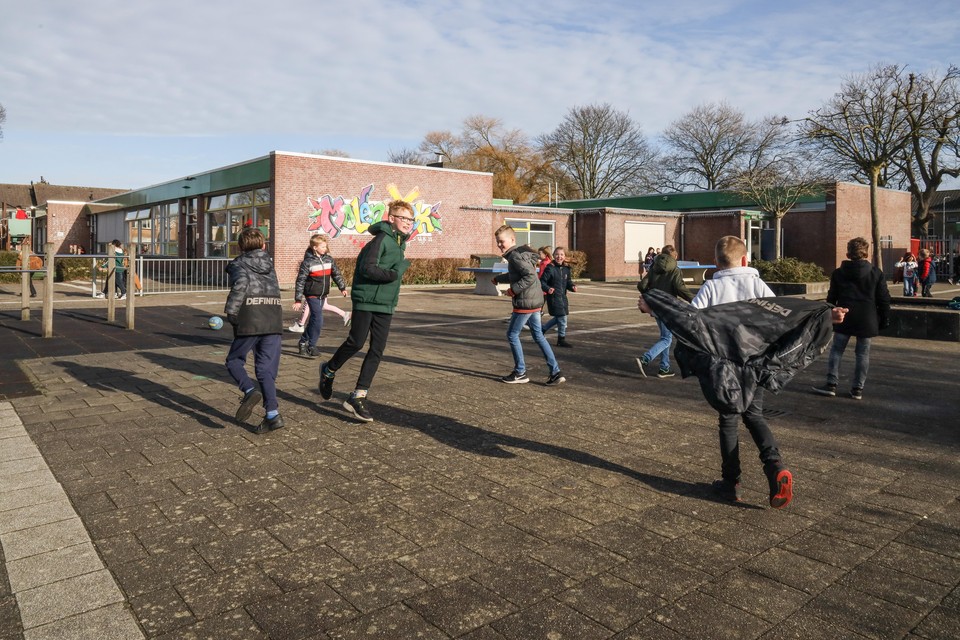 In Bovenkarspel wordt gewerkt aan een Integraal Kind Centrum, waarbij basisscholen de De Wendel en De Molenwiek in een gebouw