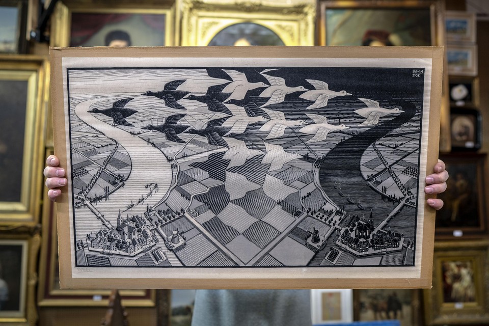 Enige tijd geleden kwam er bij het Leidse Veilinghuis Onder de Boompjes nog een werk van Escher onder de hamer.