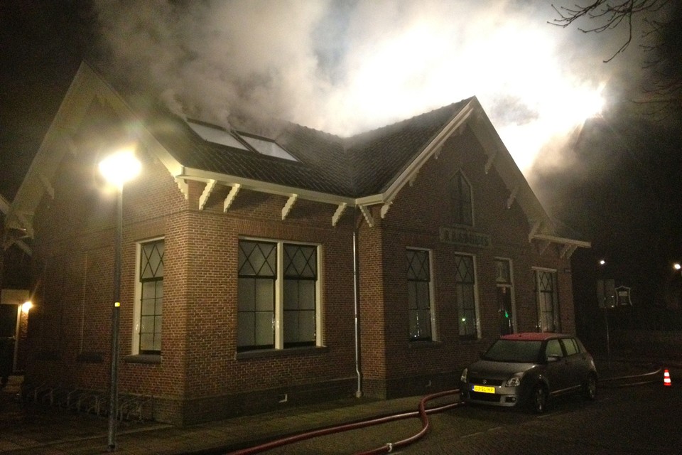 Brand oude raadhuis Oudorp. Foto DNP.NU/Hans Vrenegoor