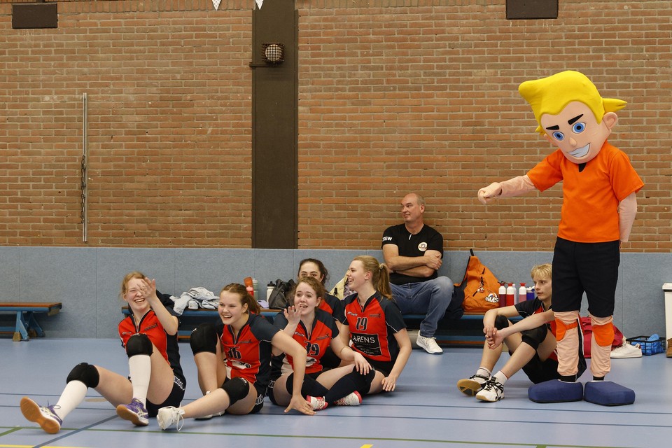 Kelder ophouden resterend Clinic van Lange Jongens bij jubilerende volleyballers Nederhorst |  Noordhollandsdagblad