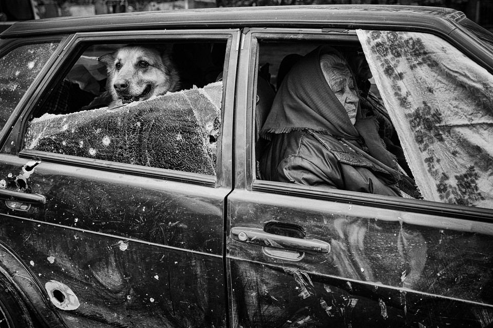 Fotograaf Eddy van Wessel bezocht de frontlinies in Oekraïne.