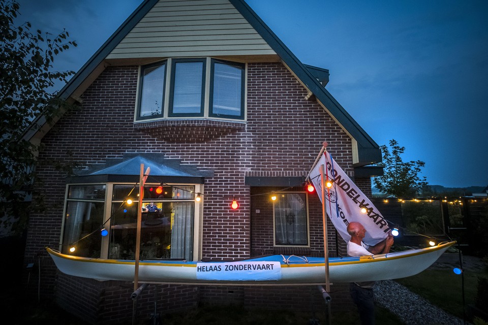 Noorhollandsdagblad_Redactie Alkmaar, foto erna faust, avond opdracht, Alkmaar, geen gondelvaart in Koedijk