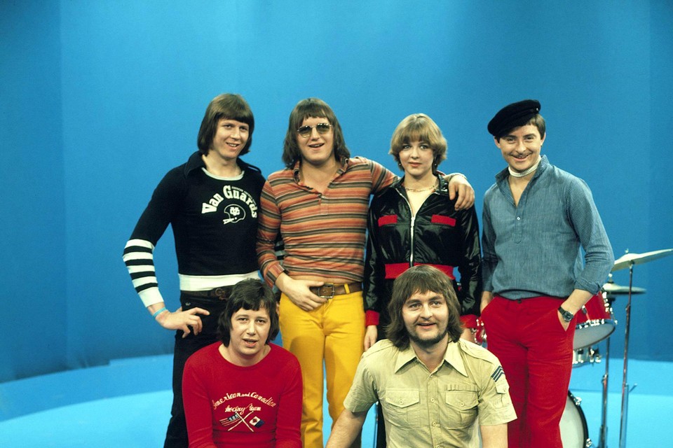 1978, BZN: van links naar rechts boven: Jack Veerman, Thomas Tol, Annie Schilder, Jan Keizer. Van links naar rechts onder Cees Tol, Jan Tuijp.