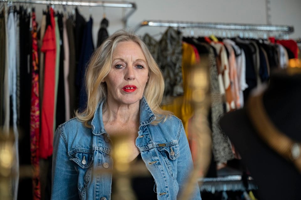 De van oorsprong Britse Karen Molloy eert haar favoriete modemerk met eigen winkel.