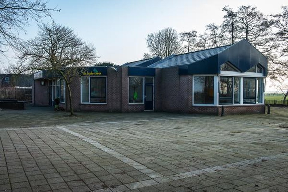 Het voormalige schoolgebouw van De Bonte Klaver in Noordbeemster wordt wellicht een dorpshuis.