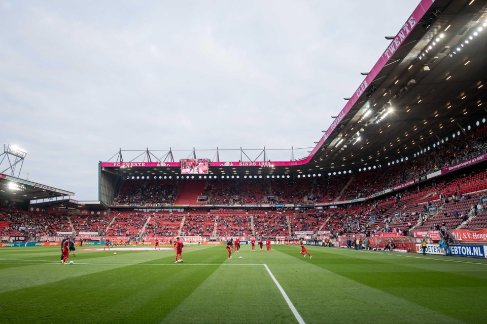 In de Grolsch Veste van FC Twente zijn donderdagavond geen supporters van Royal Antwerp FC welkom voor het Europese duel met AZ.