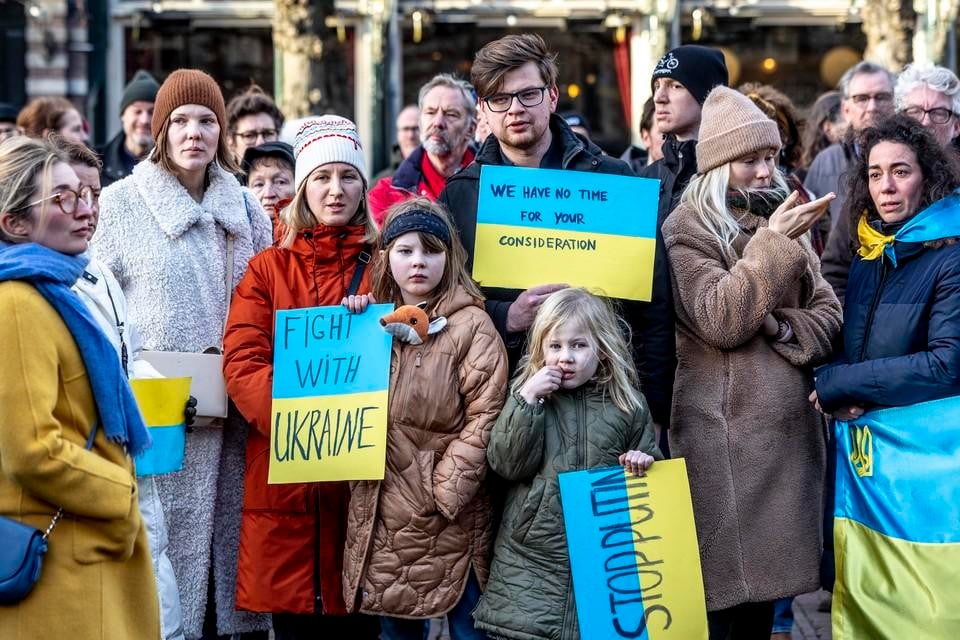Honderden Haarlemmers betuigden in februari op de Grote Markt hun steun aan de Oekraïners.