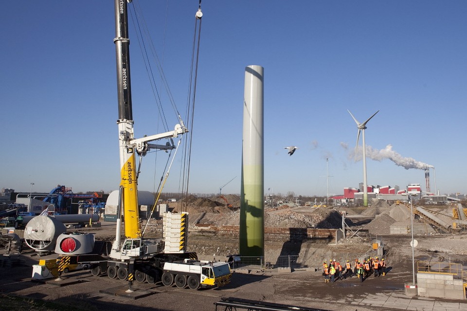 Nieuwe windturbines, nieuwe mijlpaal op Boekelermeer. Foto JJFoto/Jan Jong
