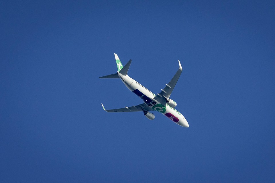 De Boeing 737-800 die op alle beoogde vertrek- en aankomstroutes vanaf Lelystad Airport vloog (belvingsvlucht).