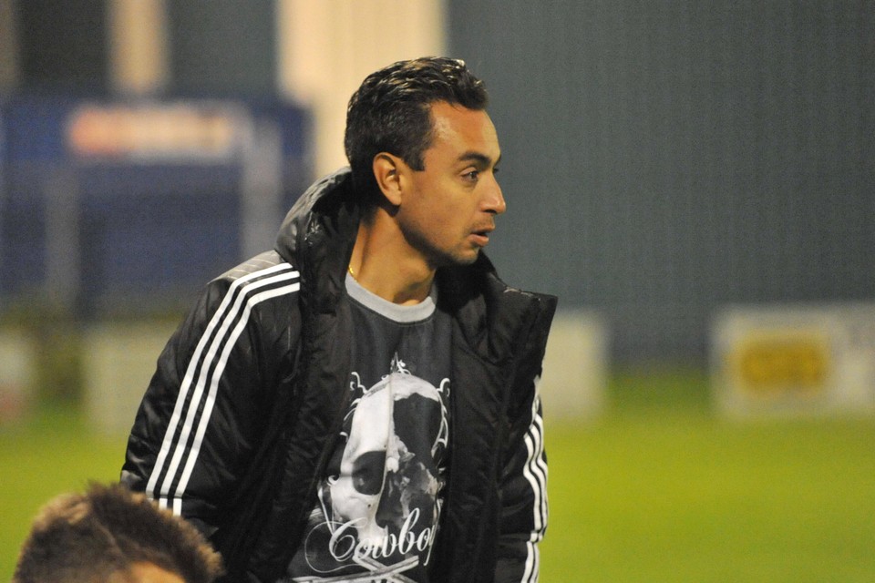 Raphaël Supusepa: ,,Bij Ajax werk ik met jonge jongens die je nog kan vormen en kneden.’’