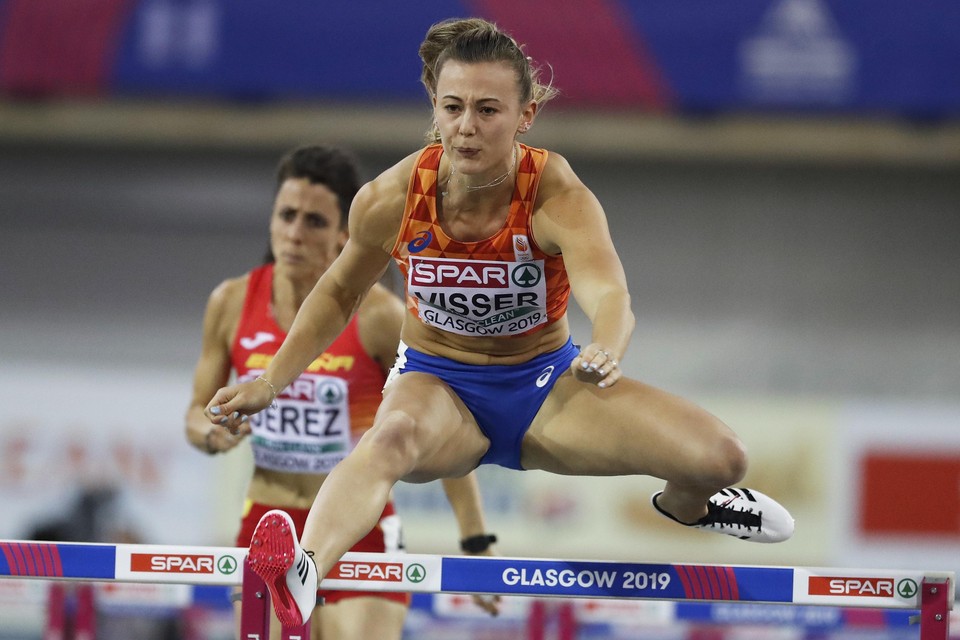 Nadine Vissers over 60 meter horen bij EK indoor, Glasgow.