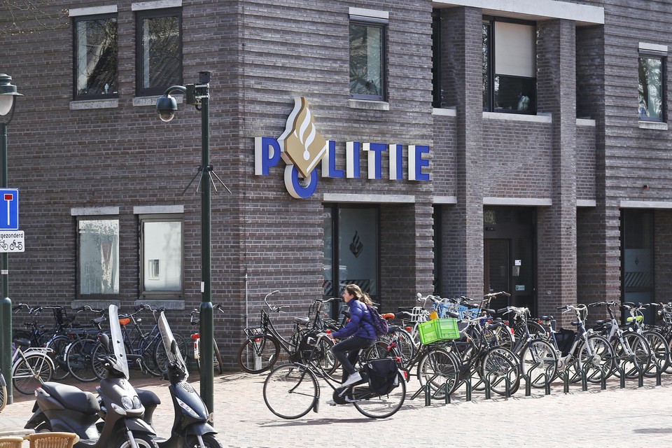 Het oude politiebureau in Hilversum.