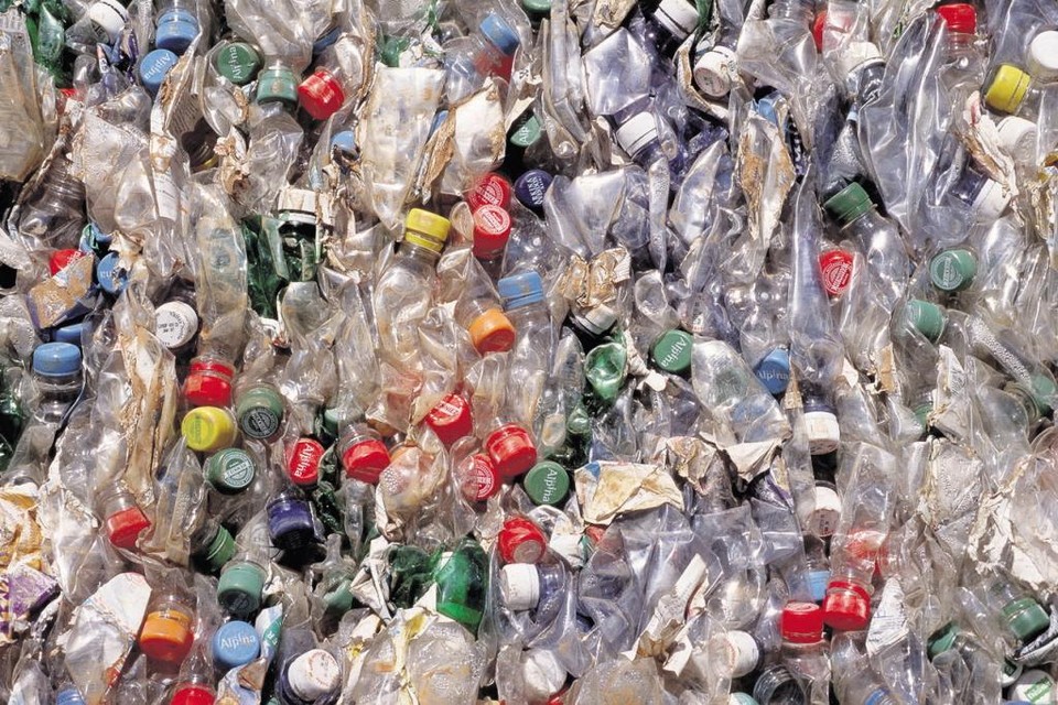 Recyclen Onderstrepen Bloedbad Saendelft wil veel meer inzamelpunten plastic en blik | Noordhollandsdagblad