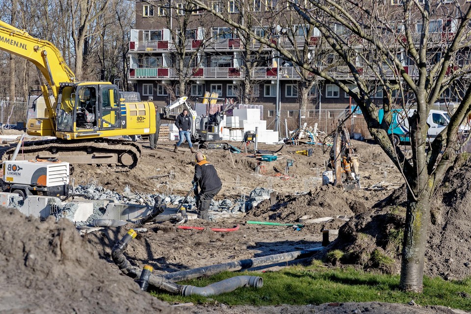 Het woningbouwproject in Velsen-Noord moet deels over. Oorzaak: de vloeren waren niet goed.
