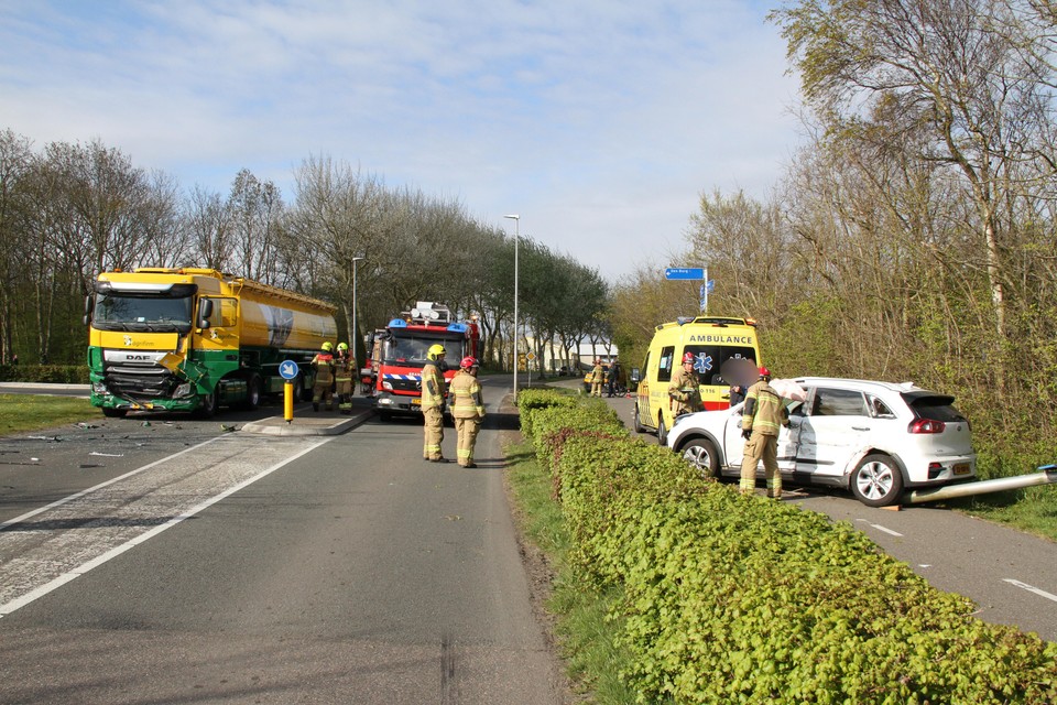Op 30 april raakte een automobilist op de kruising gewond bij een botsing met een vrachtwagen.